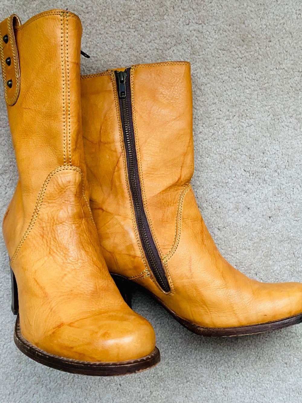Women's Frye Boots Size 10